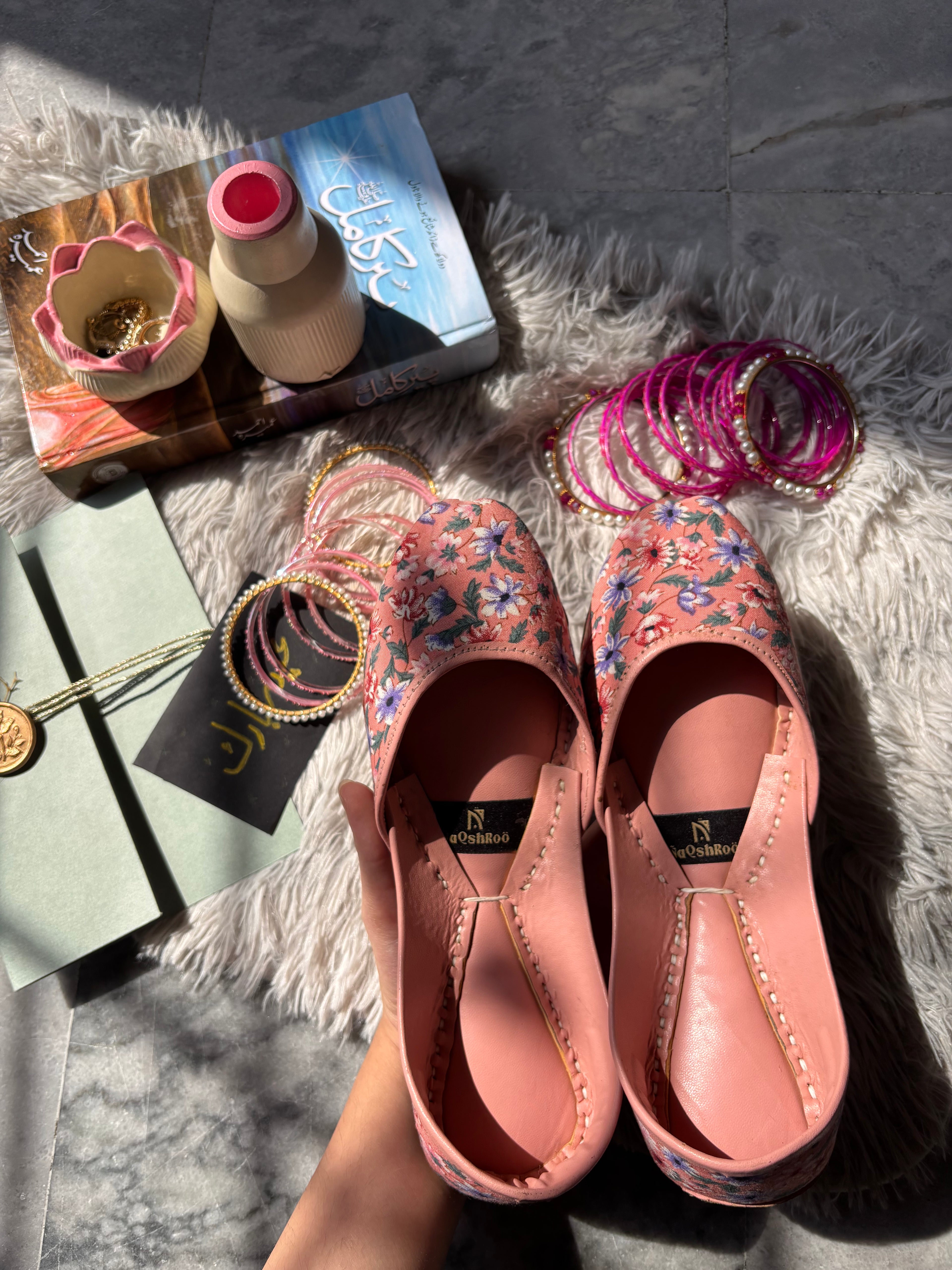 Blush Pink Floral Khussa