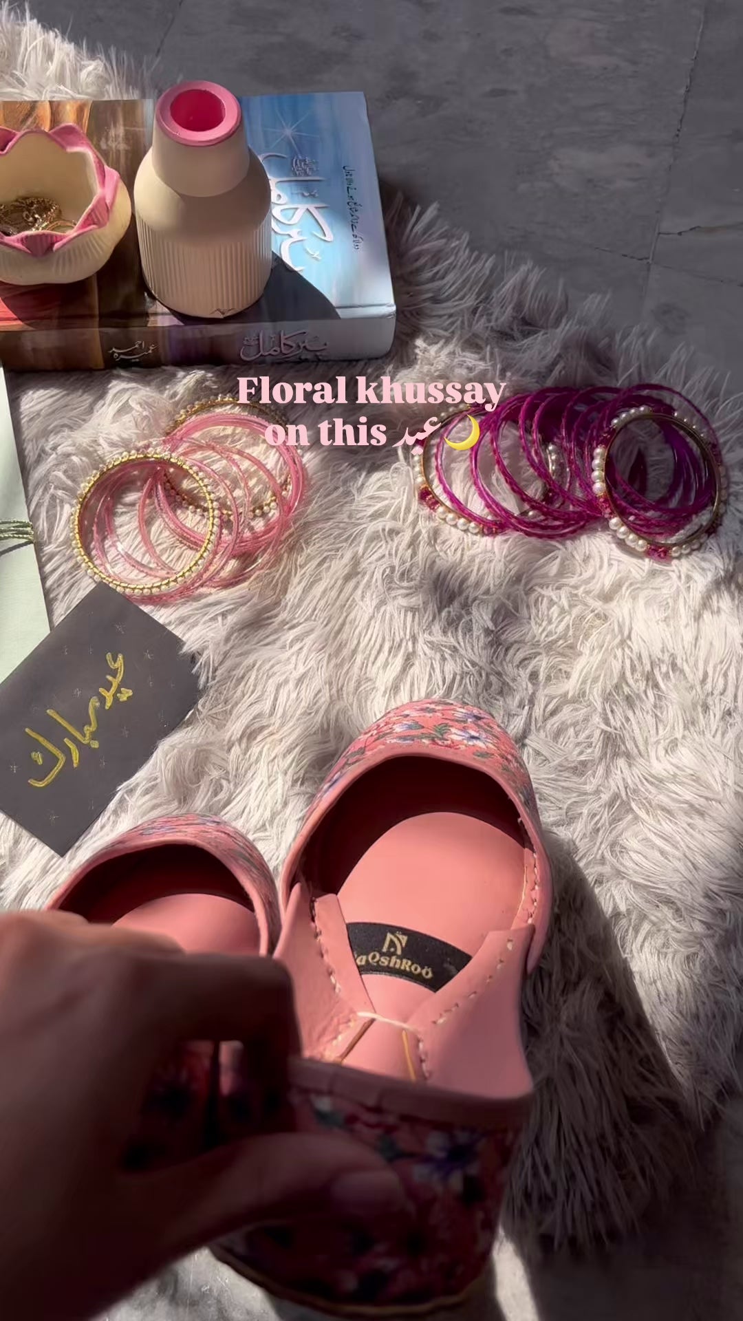 Blush Pink Floral Khussa